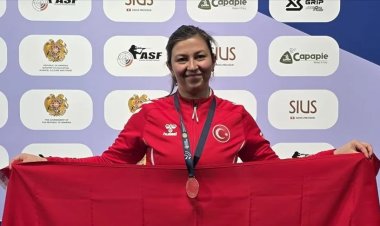 Türkiye Tarihinde Bir İlk: Yüzbaşı Elif Duygu Eren Kotoş Avrupa Üçüncüsü!