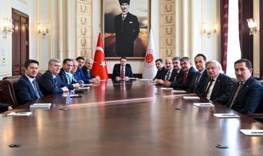 Konya Heyetinden Adalet Bakanı Akın Gürlek’e Hayırlı Olsun Ziyareti!