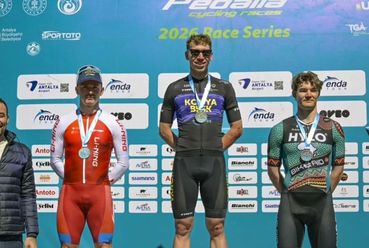 Konya Büyükşehir Belediyesporlu Mustafa Tarakçı’dan Uluslararası Yarışta Çifte Şampiyonluk